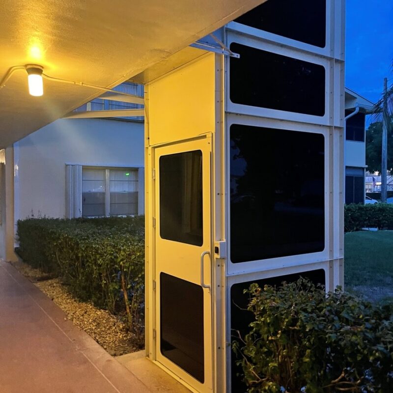 Vertical Platform Lift