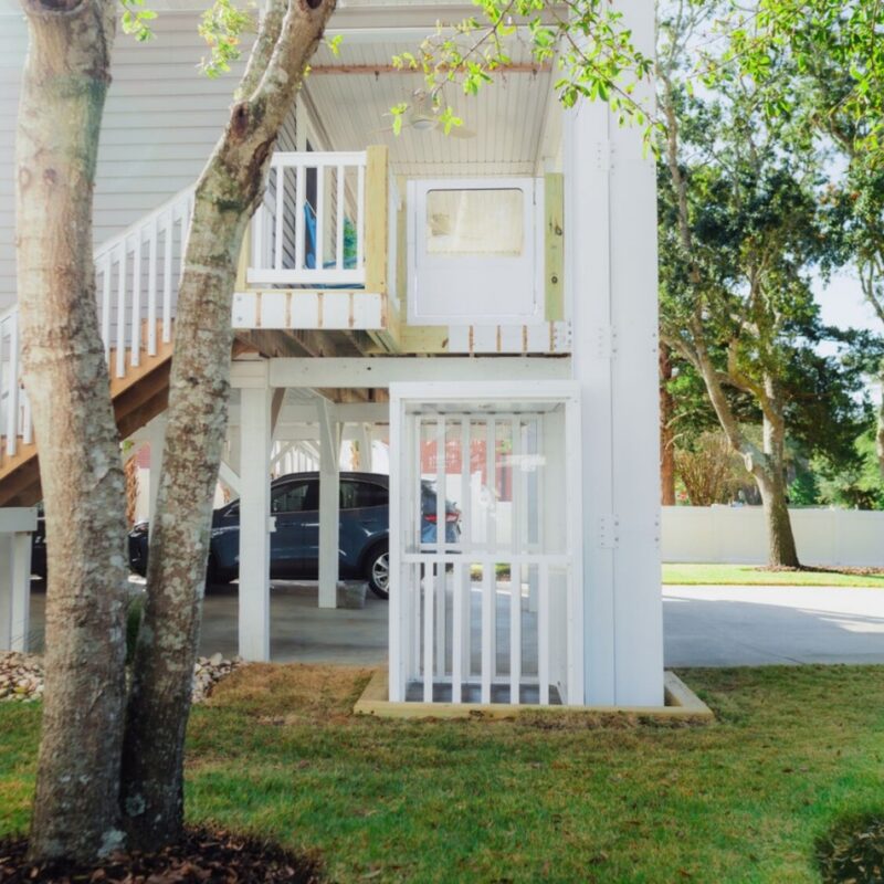 Outdoor Elevator